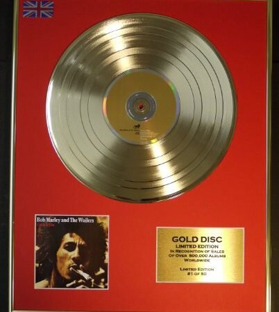 BOB MARLEY & THE WAILERS/EDITION LIMITEE/CADRE DISQUE D’OR CD ET VINYLE/CATCH A FIRE